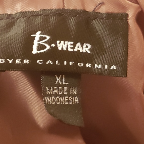 B-Wear Wing Coat - Picture 6 of 6